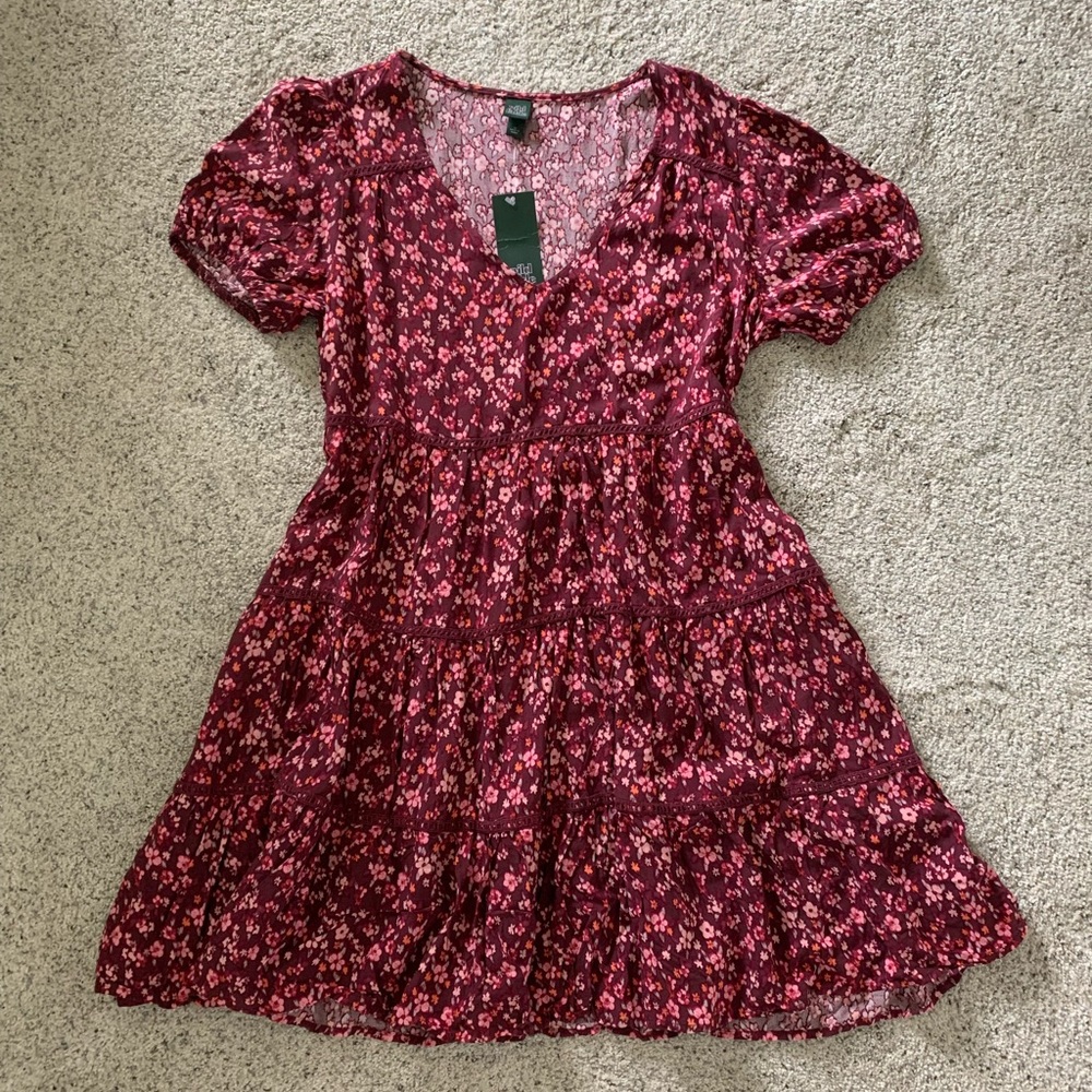 Wild Fable Floral Short Sleeve Tiered Dress - Picture 2 of 6